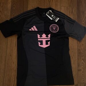 Adidas Women's Black and Pink Jersey